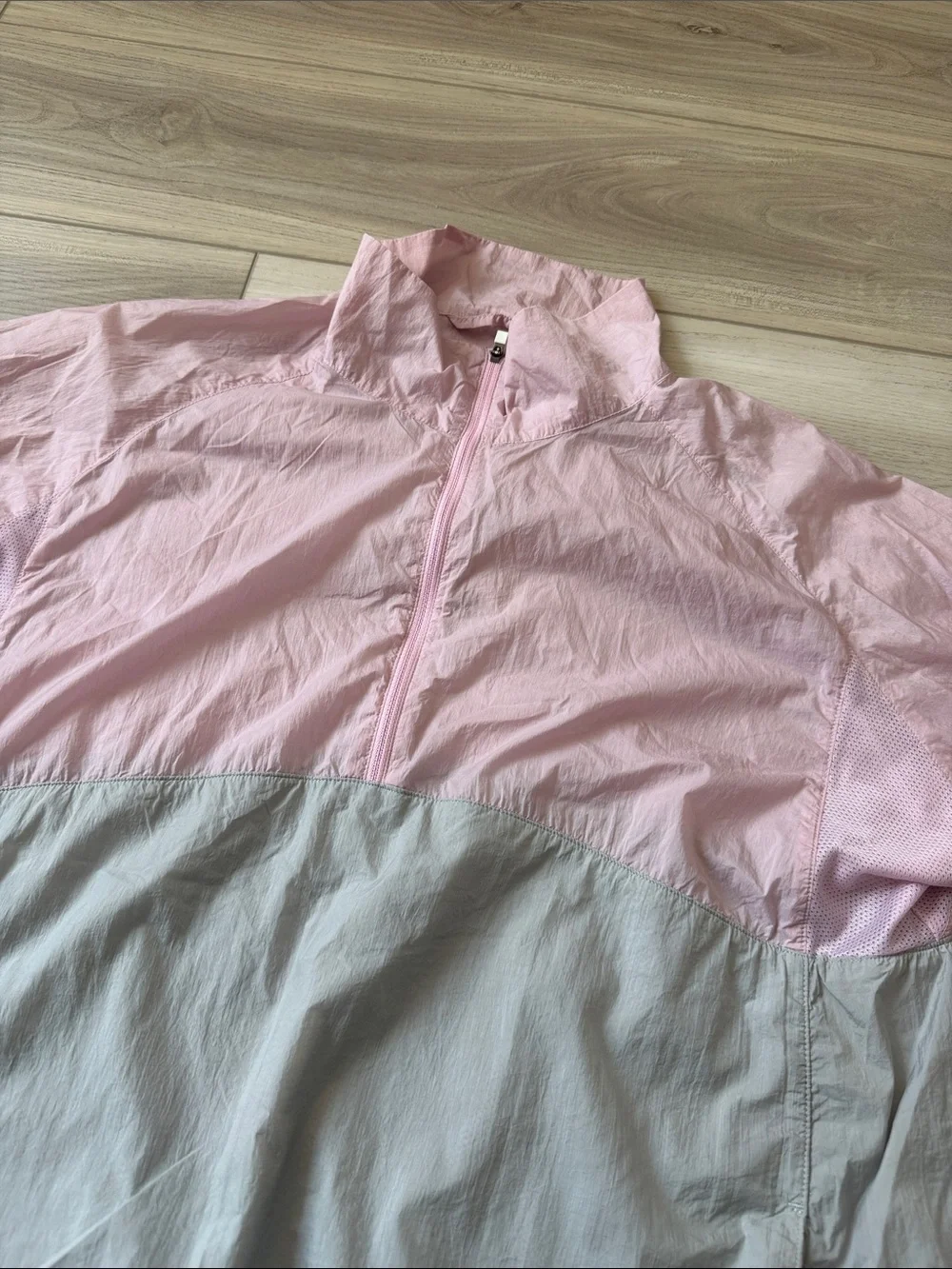 Uniqlo Two-Tone Sun Protect Jacket - Pink & Light Gray